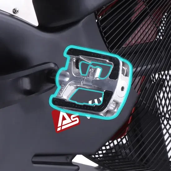 Robuuste pedalen met stevige grip