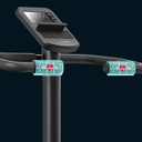 Geïntegreerde handpulssensoren aan het stuur van de AsVIVA Ergometer Ride H24 voor hartslagmeting tijdens de training